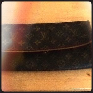 Louis Vuitton clutch