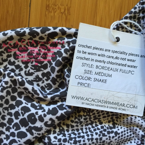 🌺SOLD to friend🌺 Bordeaux one piece in Snake - Picture 3 of 4