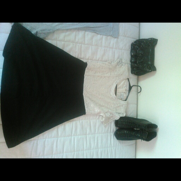 FREEBIE! +Forever 21 maxi dress!