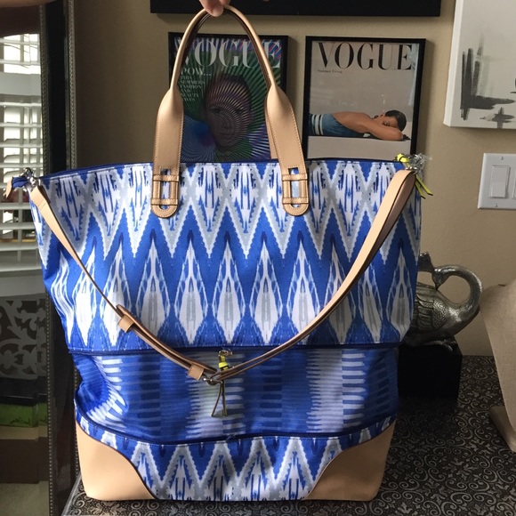 stella and dot tote