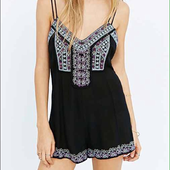 Urban Outfitters Romper - Picture 1 of 2
