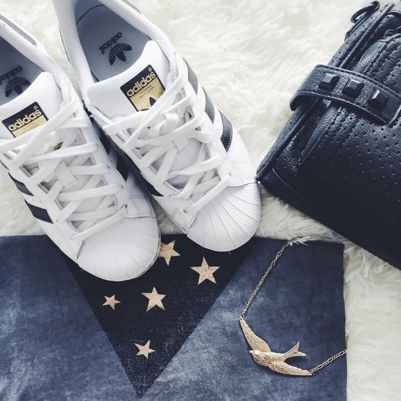 adidas shoes originals superstar sneakers adidas shoes originals superstar sneakers