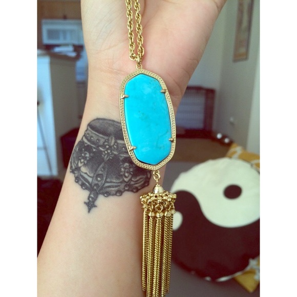 Kendra Scott Turquoise Rayne necklace