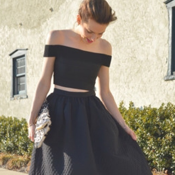 H&M black midi skirt