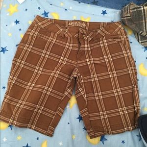 ‼️SALE‼️Size 3 brown plaid short