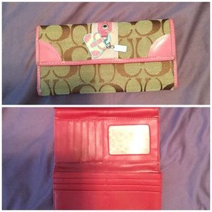 Coach wallet