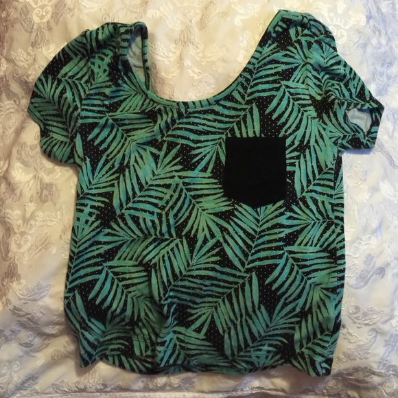 PacSun tank worn a few times crop top