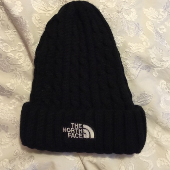 Never worn  North Face hat