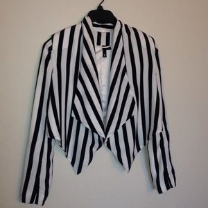 Black and white stripe blazer!