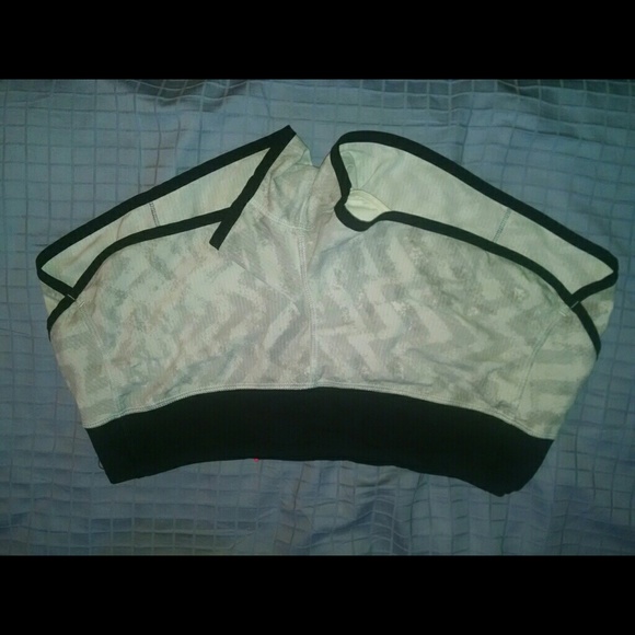 Lululemon boogie short