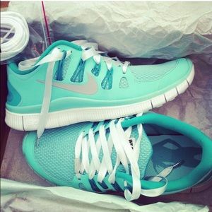 Tiffany blue Nike free runs !!!