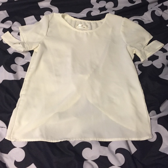 SOLD!Top🎀