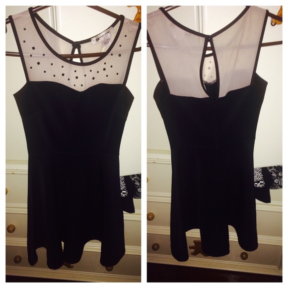 Black top fitting dress
