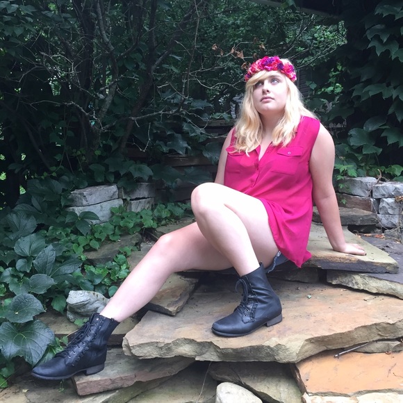 Hot Pink Torrid Tank Top 🎉LAST CHANCE🦄 - Picture 2 of 4