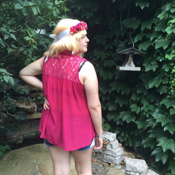 Hot Pink Torrid Tank Top 🎉LAST CHANCE🦄 - Picture 3 of 4