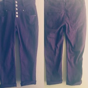 Cropped high waisted jeans