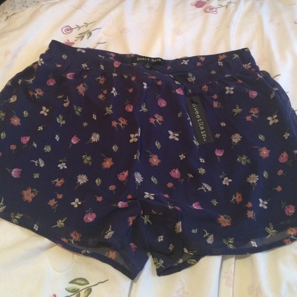 Navy blue Floral Shorts