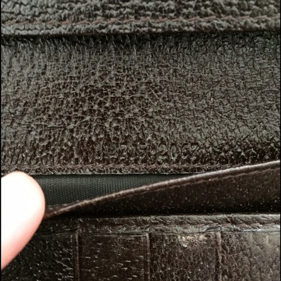 Authentic Gucci Checkbook Wallet - Picture 3 of 4