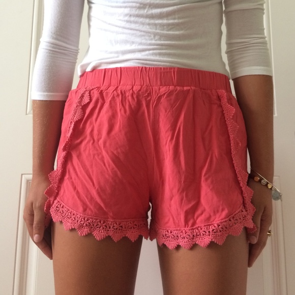 Flowy shorts - Picture 2 of 2