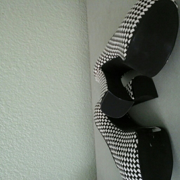 Disco Shoes - Picture 2 of 4