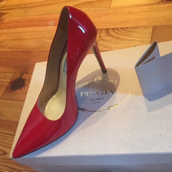 Red hot Prada heels. Worn once to opera - Picture 3 of 4