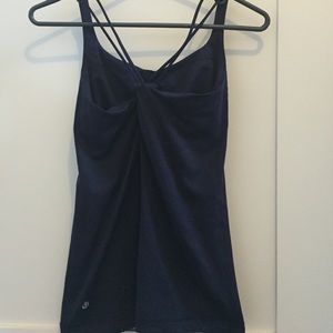 Lululemon size 6 deep purple tank
