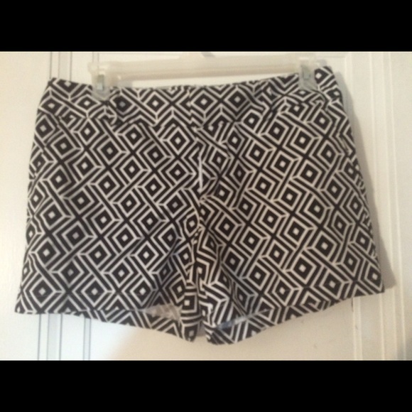 black and white patterned shorts