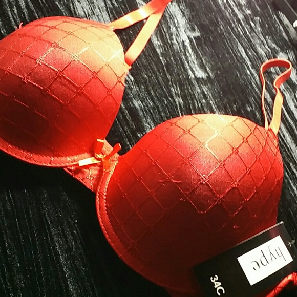 Smoking hot red bra 34C