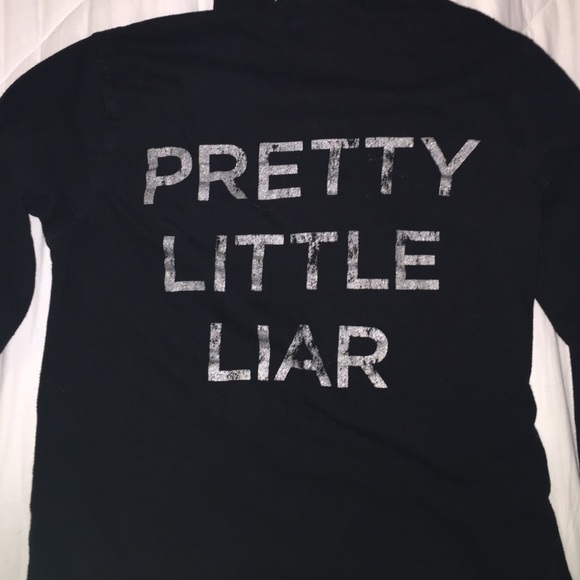 Pretty Little Liar Jacket - Picture 2 of 3