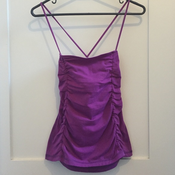 Lululemon size 6 plum tank