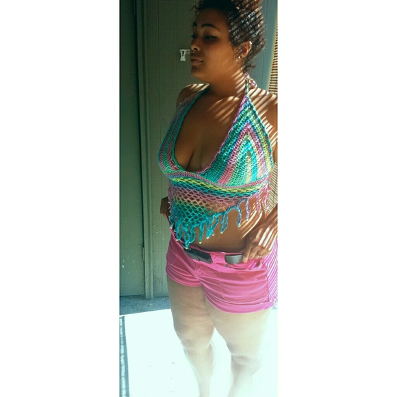 Mermaid festival top. - Picture 2 of 2