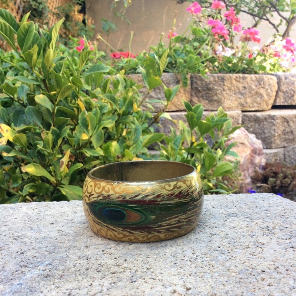 Peacock Feather Designed Bangle