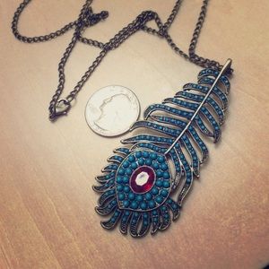 Feather necklace bronze