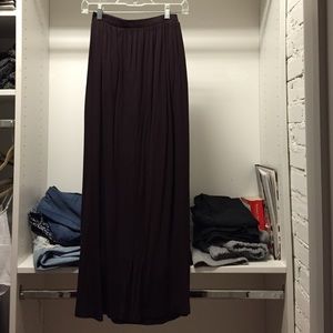H & m maroon maxi skirt