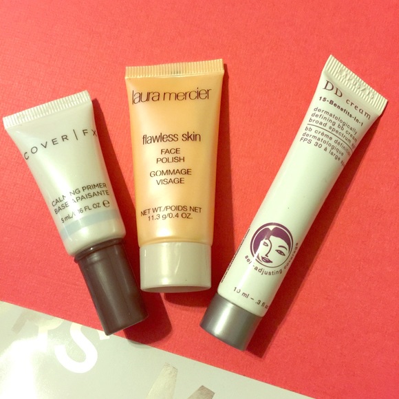 Accessories - Random mini face products