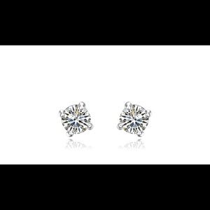 Silver cubic Zirconia .5cm studs