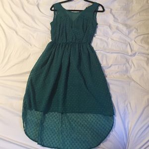 Hi-lo dress