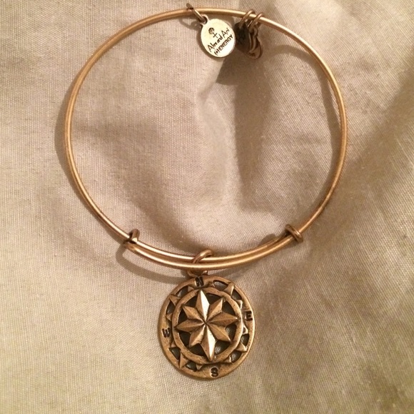 Alex& Ani