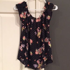NWT Polka dot Floral Top
