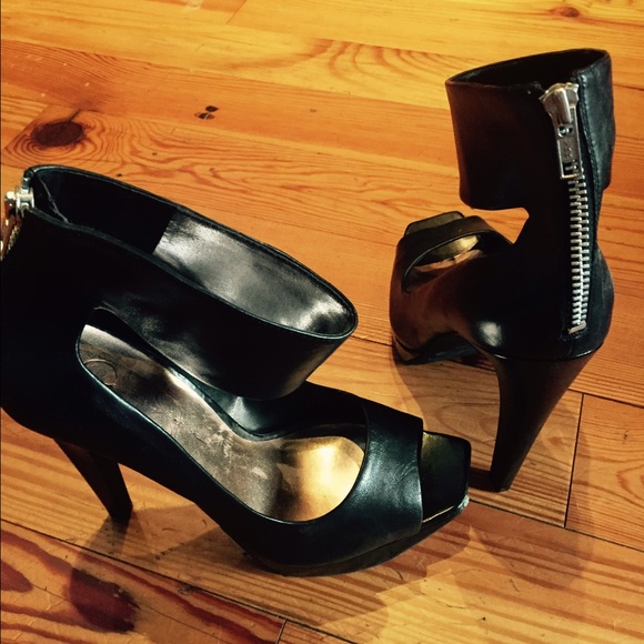 Jessica Simpson zipper stilettos-black-New WT