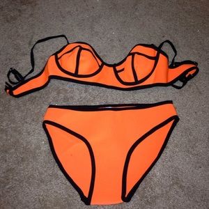 Triangl bikini