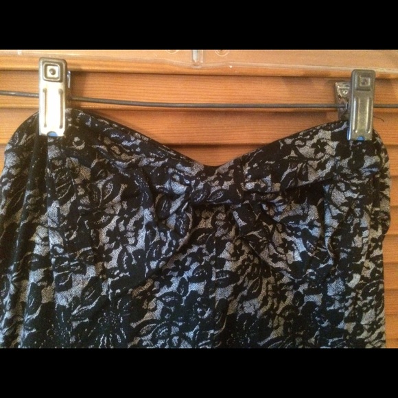Peplum Dress-DONATING SOON - Picture 3 of 4