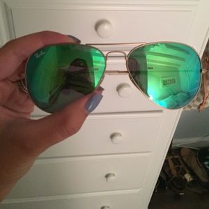 58mm Green Ray Bans