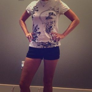 JCrew t shirt, great with jeans, shorts or skirt!