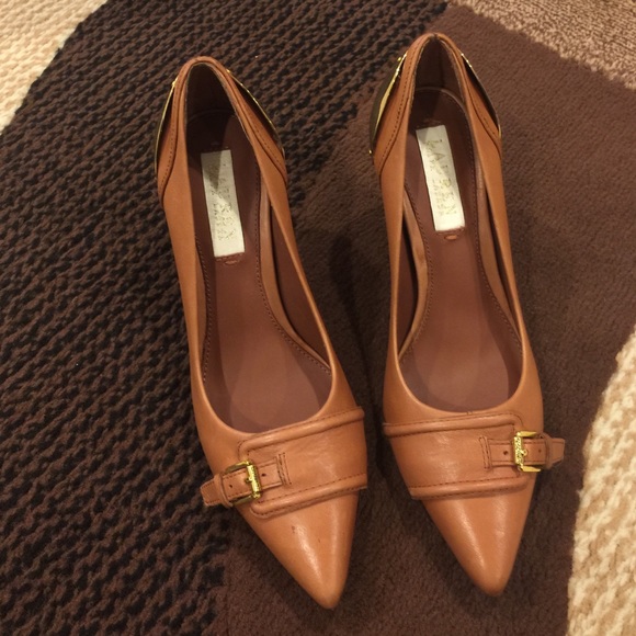 Brown pumps