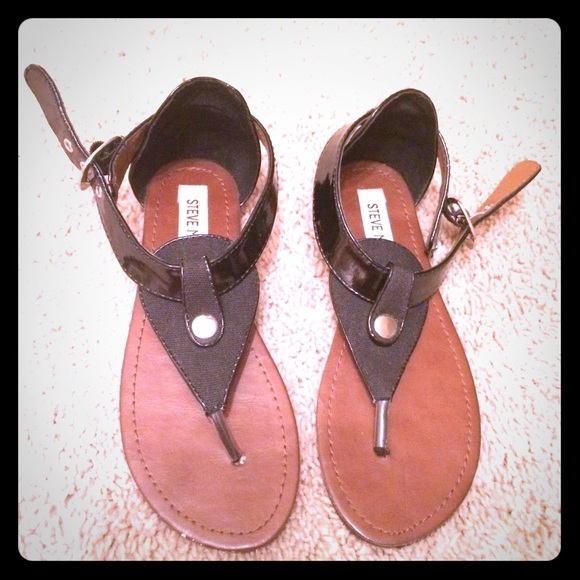 Steve Madden sandals