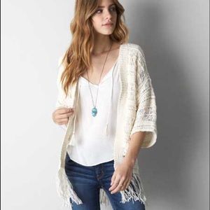 American Eagle crochet fringe kimono