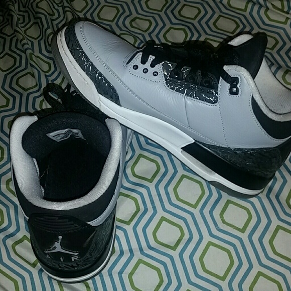 Retro 3 Wolf Grey