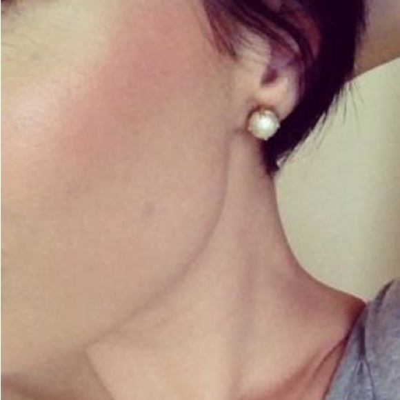 Stella Dot Dorothy Pearl Earrings