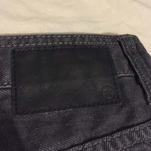 Converse Denim Shorts - Picture 3 of 3